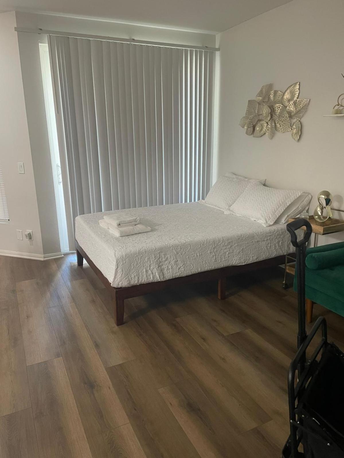 Apartment Premier - Prime Mdr-venice Location With Pool, Gym & Hot Tub *